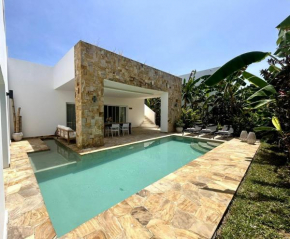 Villa in Kiwengwa con piscina